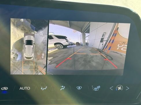 Certified 2025 Chevrolet Equinox EV LT w/ Comfort Package image 31