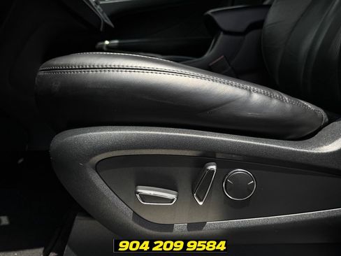 Used 2017 Lincoln MKC Select FWD image 13