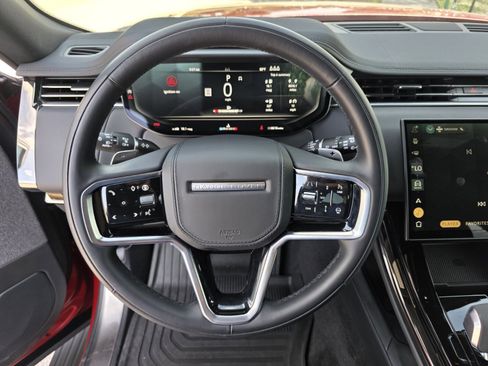 Used 2024 Land Rover Range Rover Sport SE image 16