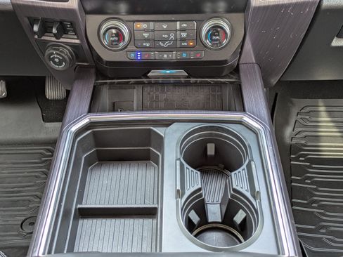 Used 2021 Ford F450 Limited w/ FX4 Off-Road Package AWD/4WD image 24