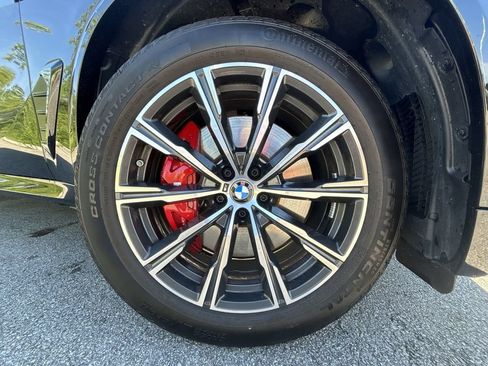 Used 2026 BMW X5 xDrive50e w/ Executive Package AWD/4WD image 19