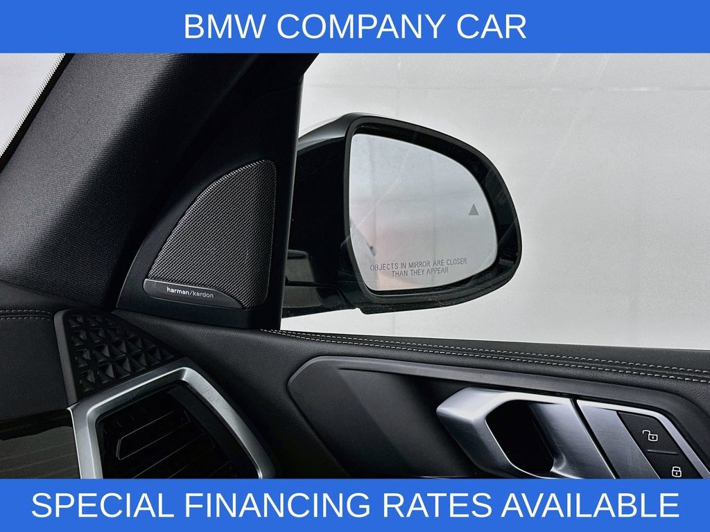 Used 2026 BMW X5 xDrive40i w/ M Sport Package AWD/4WD image 22