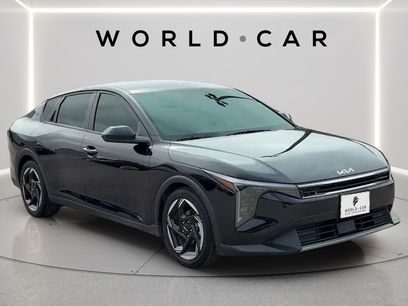 Certified 2025 Kia K4 EX