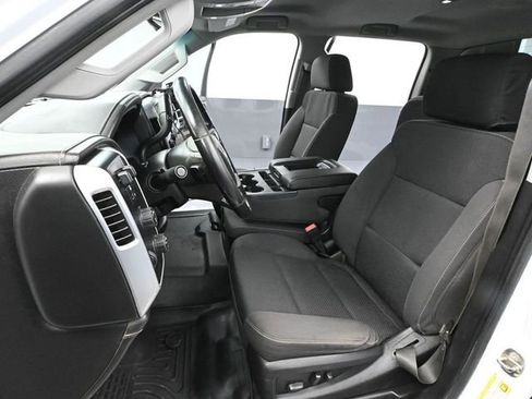 Used 2018 GMC Sierra 2500 SLE image 24