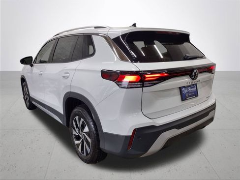 New 2025 Volkswagen Tiguan S image 10