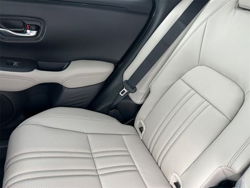New 2026 Honda HR-V EX-L image 19