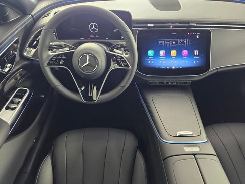 New 2027 Mercedes-Benz E 350 4MATIC Sedan image 10