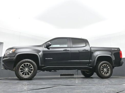 Used 2019 Chevrolet Colorado ZR2 image 37
