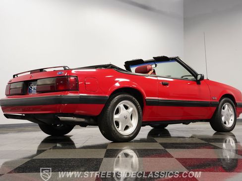 Used 1991 Ford Mustang LX image 27