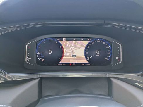 Certified 2024 Volkswagen Taos SEL image 29