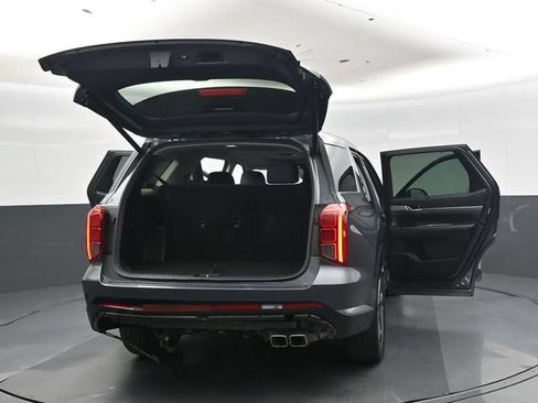Used 2025 Hyundai Palisade SEL FWD image 52