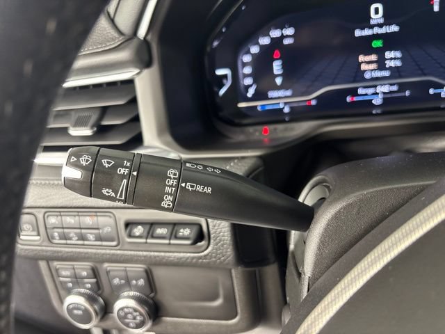 Used 2022 GMC Yukon XL Denali AWD/4WD image 10