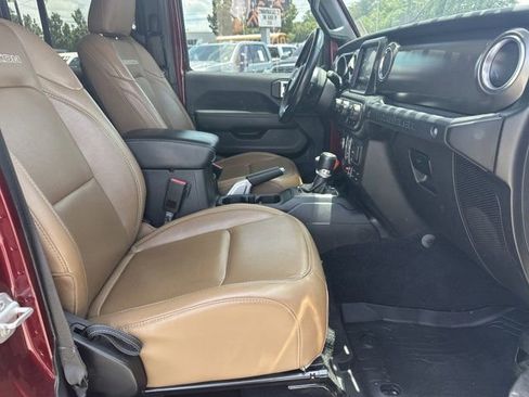 Used 2021 Jeep Wrangler Unlimited Rubicon AWD/4WD image 15