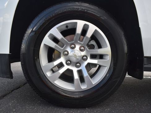 Used 2017 Chevrolet Tahoe LT RWD image 13