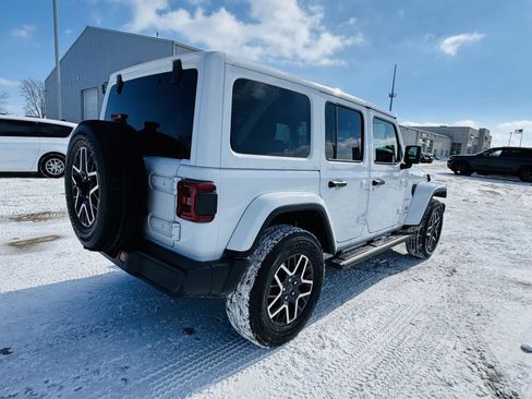 Used 2024 Jeep Wrangler Sahara w/ Safety Group image 36