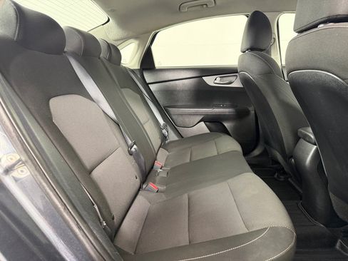 Used 2024 Kia Forte LXS FWD image 14
