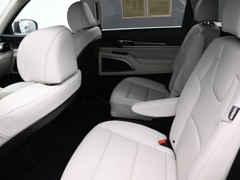 Used 2024 Kia Telluride S w/ S Sunroof Package AWD/4WD image 10
