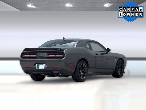 Used 2023 Dodge Challenger R/T Scat Pack RWD image 9