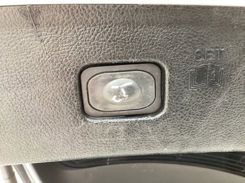 Used 2019 Ford Edge Titanium w/ Equipment Group 301A image 14