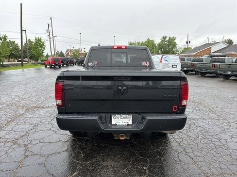 Used 2017 RAM 1500 Sport w/ Black Ram 1500 Sport Group AWD/4WD image 6