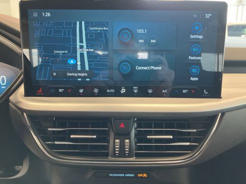 Used 2024 Ford Escape Platinum image 20