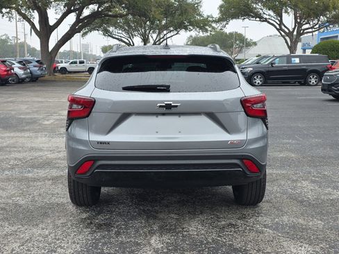 New 2026 Chevrolet Trax RS w/ Sunroof Package image 4