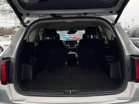 Used 2021 Kia Sorento EX image 36