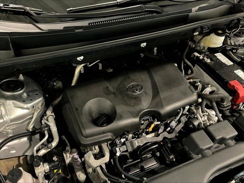 Used 2024 Toyota RAV4 LE image 30