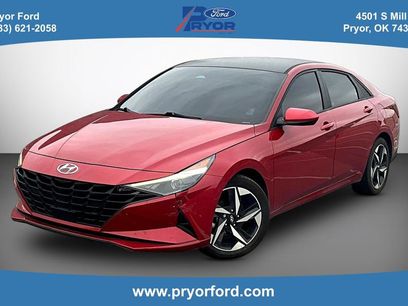 Used 2023 Hyundai Elantra SEL w/ Convenience Package