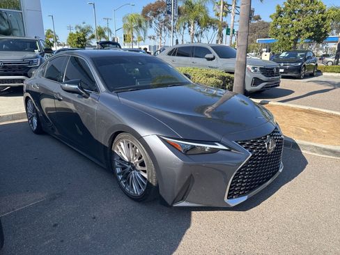 Used 2023 Lexus IS 300 AWD w/ Premium Package image 2