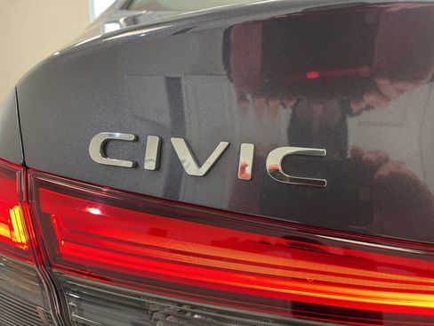 Used 2023 Honda Civic Sport image 24