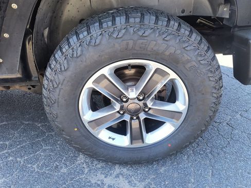 Used 2012 Jeep Wrangler Sport AWD/4WD image 10