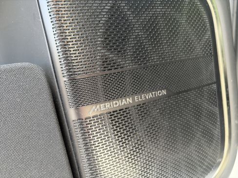 Used 2022 Rivian R1S Launch Edition AWD/4WD image 21