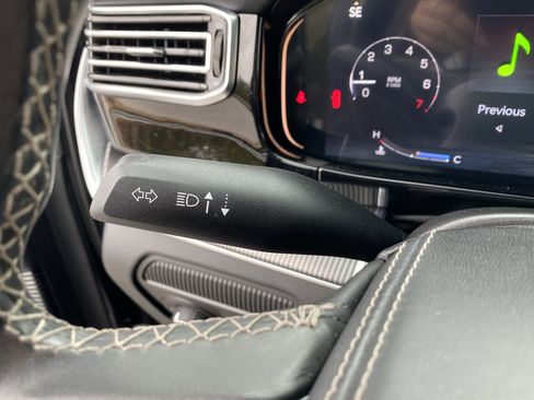 Used 2022 Jeep Grand Wagoneer Series II image 34