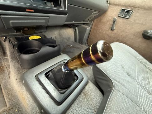 Used 1990 MAZDA B-Series Pickup 2WD Regular Cab B2200 image 12