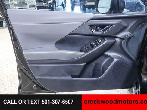 Used 2024 Subaru Crosstrek 2.5i Limited AWD/4WD image 36