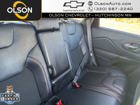 Used 2022 Jeep Cherokee Trailhawk image 31