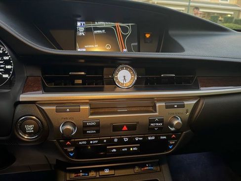 Used 2013 Lexus ES 350 w/ Luxury Pkg FWD image 74