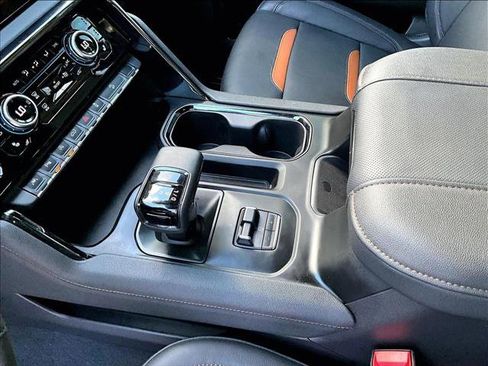 Certified 2025 GMC Sierra 1500 AT4 w/ AT4 Premium Package image 15