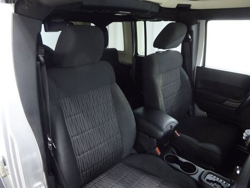 Used 2011 Jeep Wrangler Unlimited Sport AWD/4WD image 21