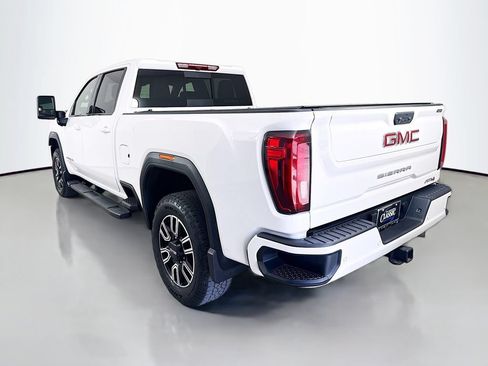 Used 2023 GMC Sierra 2500 AT4 w/ AT4 Preferred Package AWD/4WD image 5