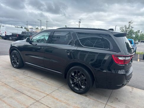 Used 2023 Dodge Durango R/T w/ Blacktop Package AWD/4WD image 9