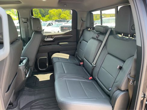 Used 2026 GMC Sierra 1500 Elevation w/ Elevation Premium Package AWD/4WD image 21