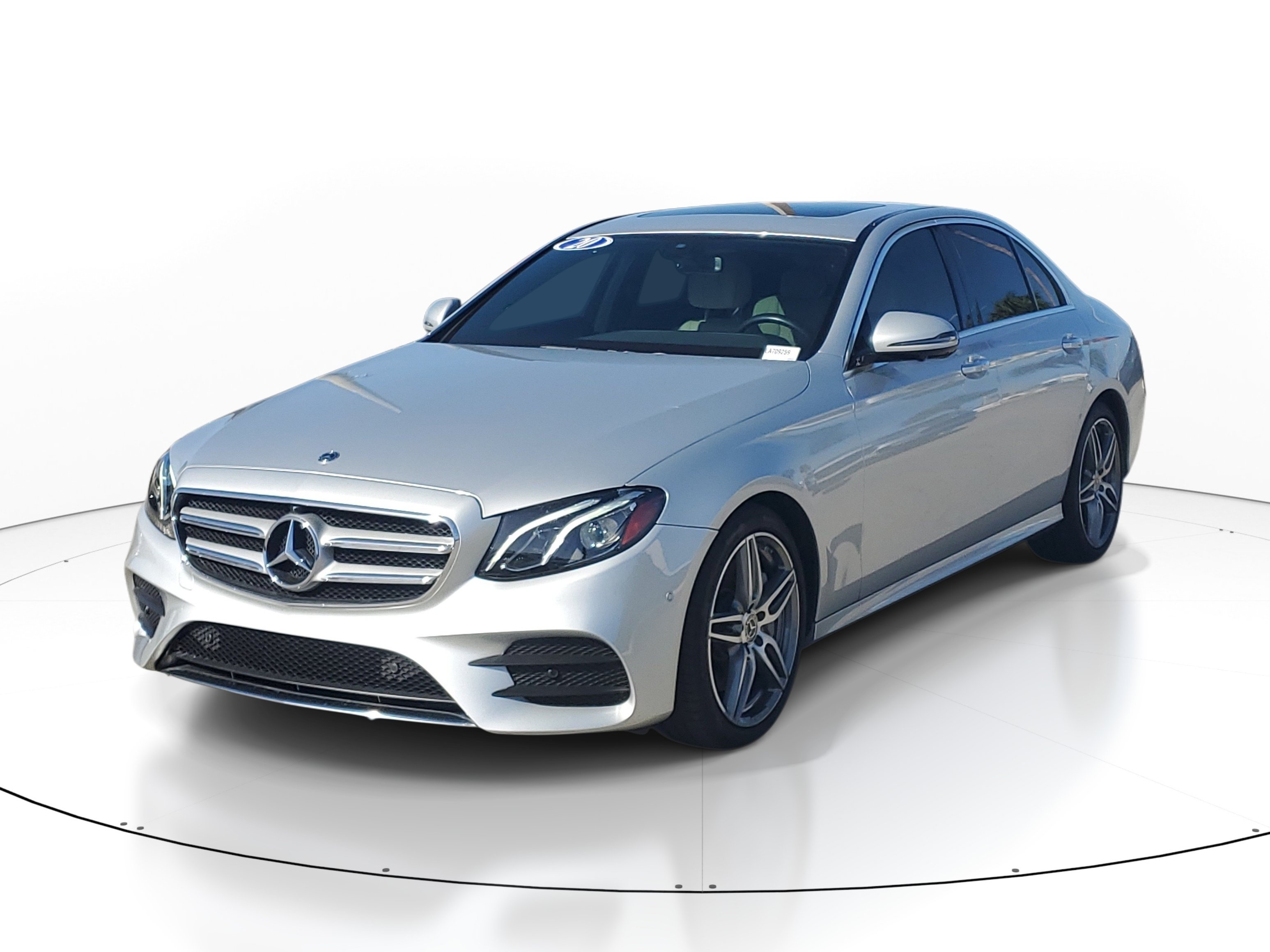 Used 2020 Mercedes-Benz E 350 Sedan image 3