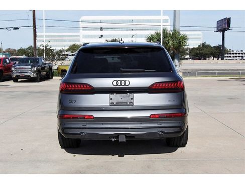 Used 2023 Audi Q7 3.0T Prestige w/ Prestige Package image 5