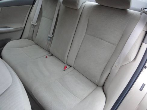 Used 2010 Toyota Corolla LE FWD image 21