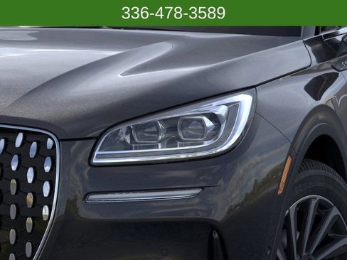 New 2026 Lincoln Corsair Reserve FWD image 18