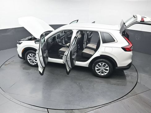 Used 2023 Honda CR-V LX image 44