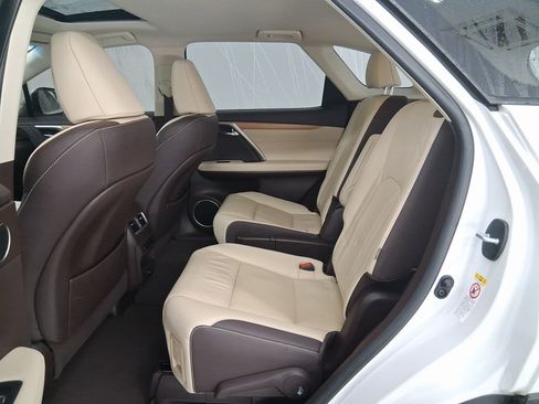 Used 2018 Lexus RX 350L w/ Premium Package image 13