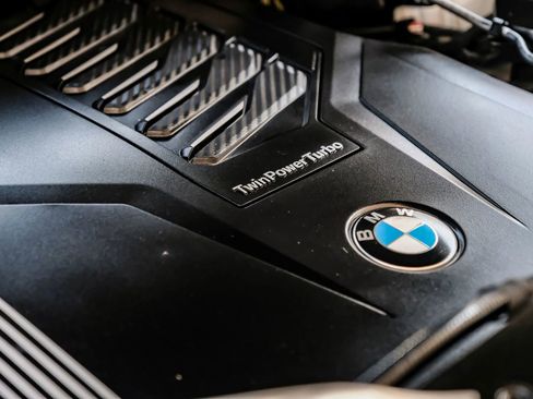 Used 2022 BMW X5 sDrive40i w/ M Sport Package image 57